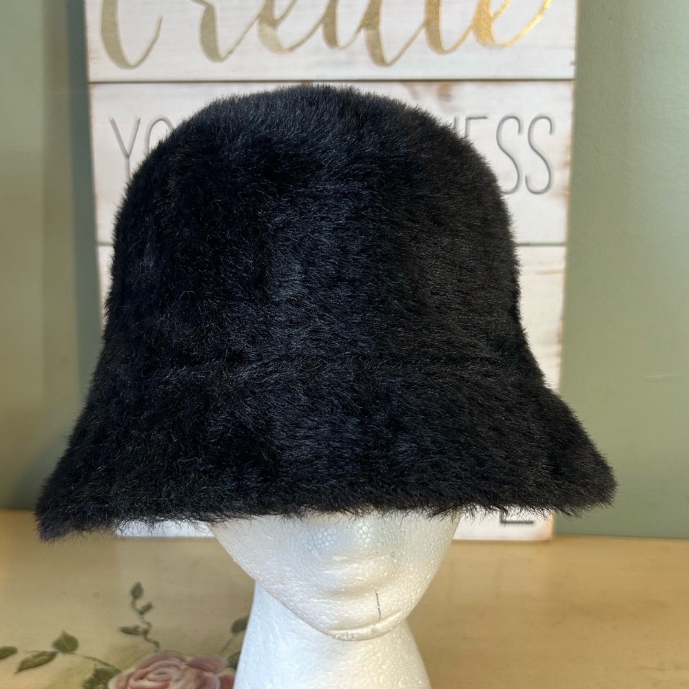 Nordstrom Black Faux Fur Bucket Hat NEW